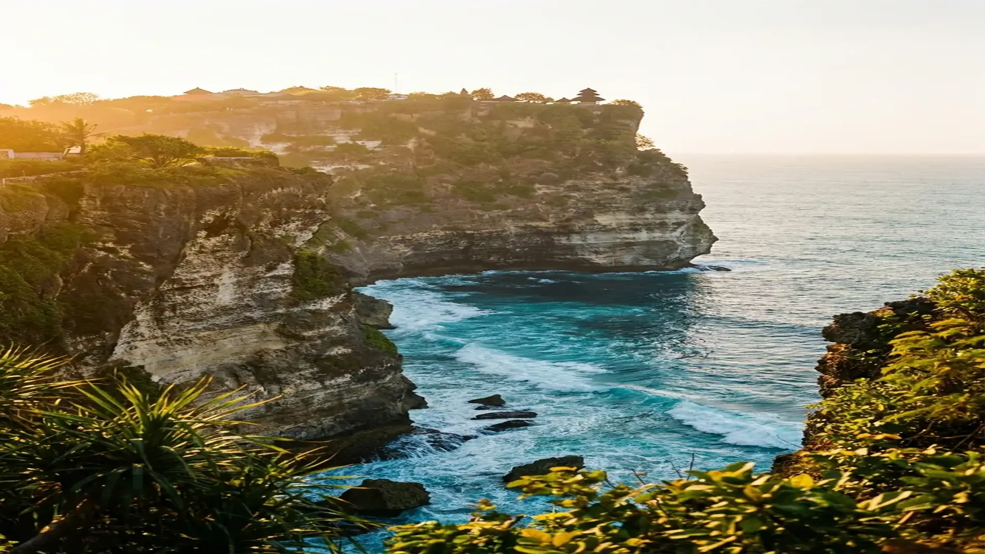 Ceremony on Uluwatu cliff over the ocean, Bali