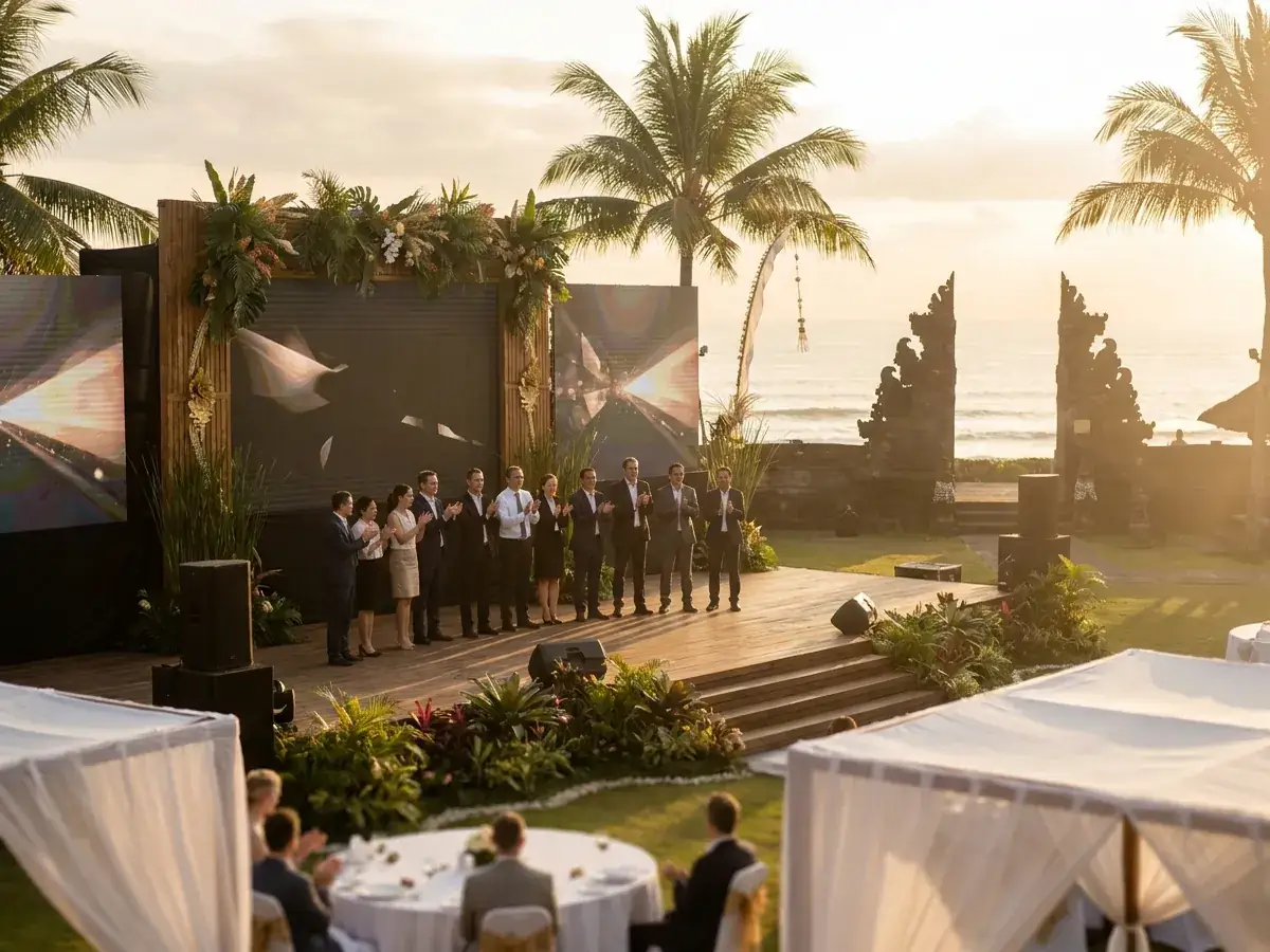 Venues for corporate events in Bali — vystuplenie scena