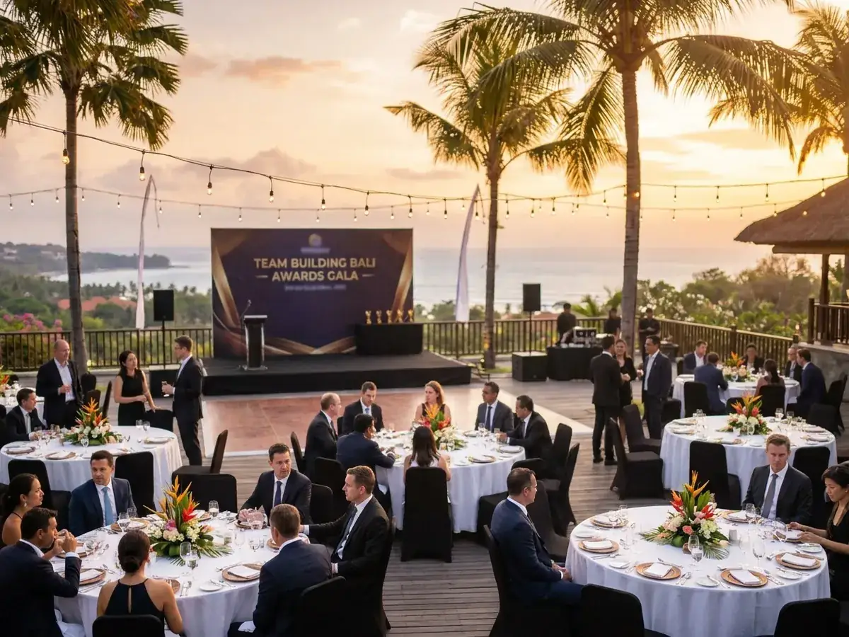 Teambuilding in Bali — awards ceremony