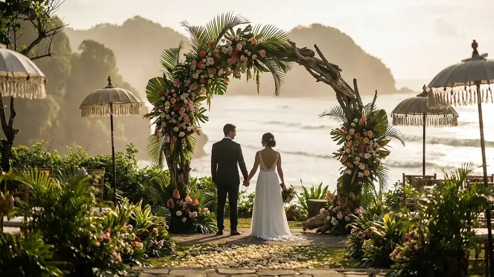 Programm des Hochzeitstages — Bankett und Show auf Bali