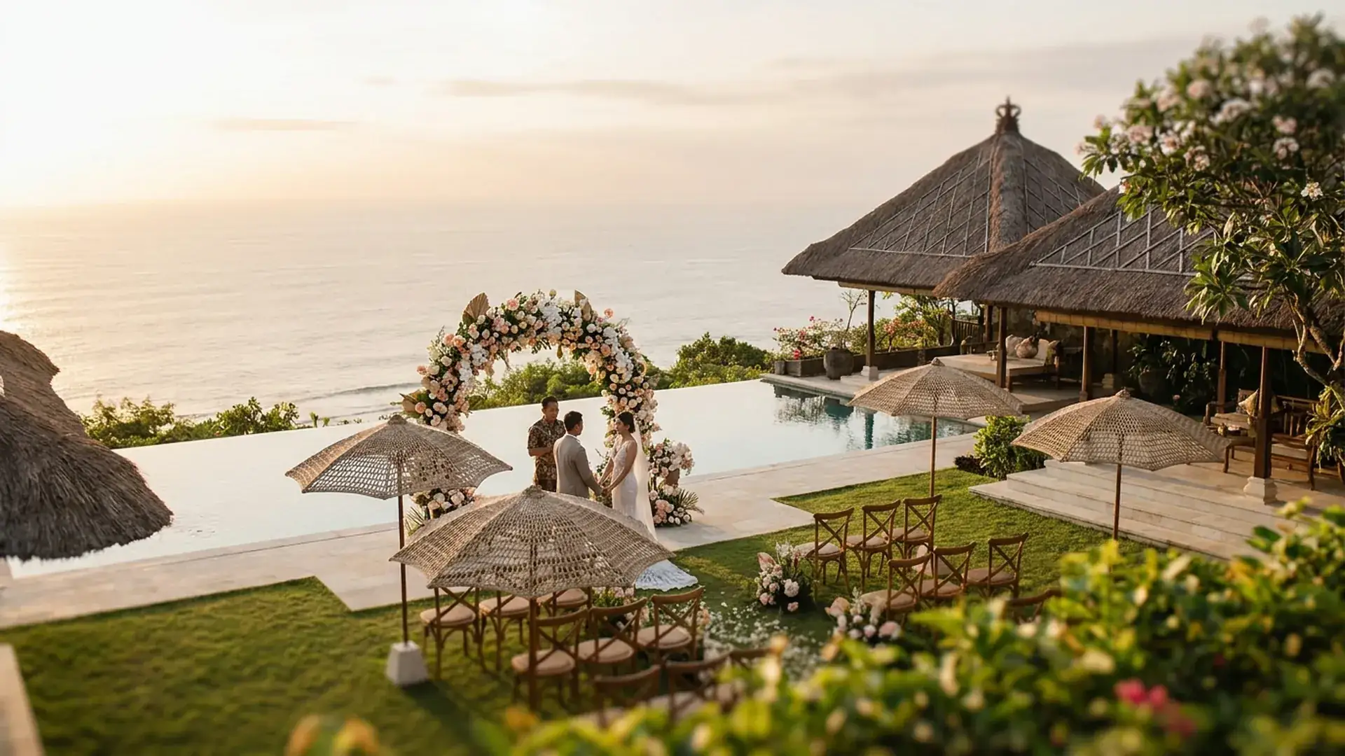 Villa with pool and ocean view for a wedding in Bali